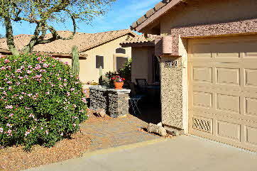 2018-03-21, 010, Front Porch with Pavers